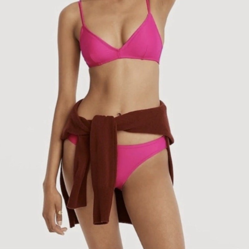 J. Crew Curved Waist Cheeky Bikini Bottom Size Medium Radiant Fuchsia Pink BC125