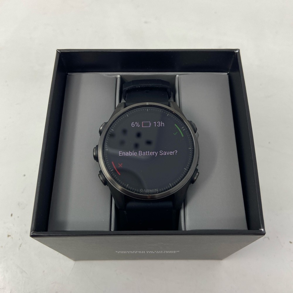 Garmin fēnix 8 43mm Sapphire AMOLED GPS - Carbon Gray Titanium