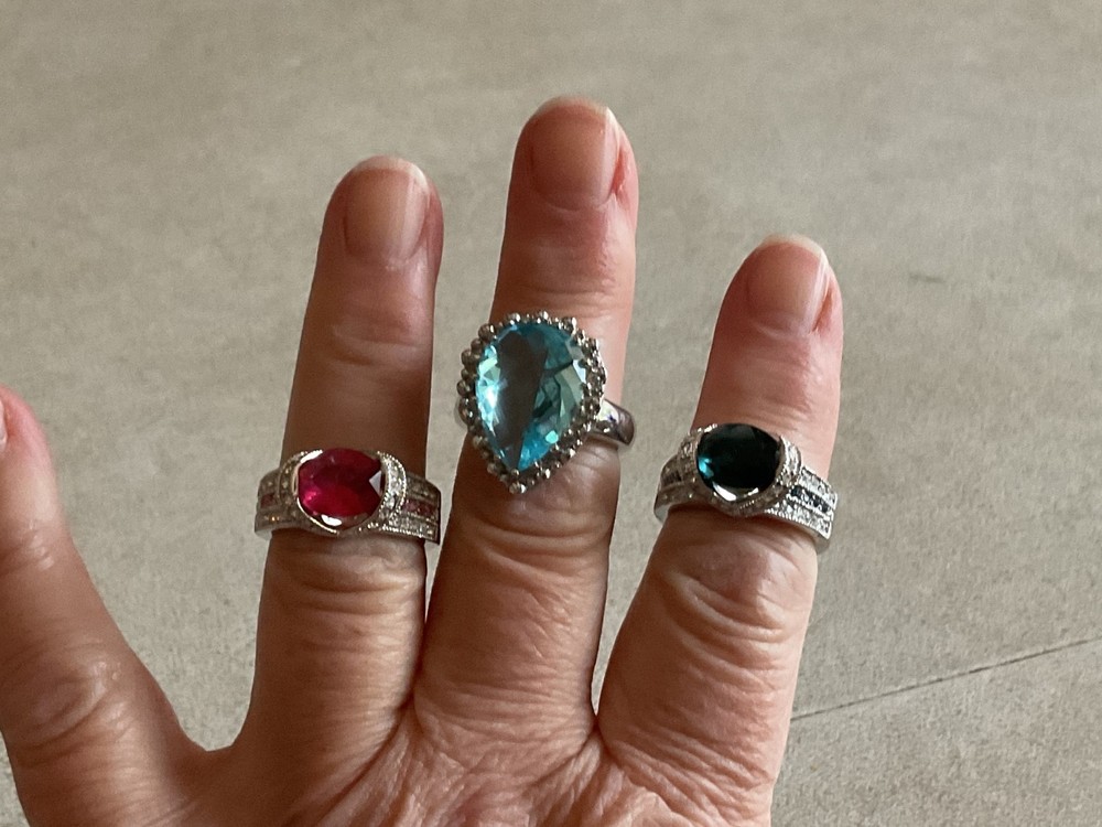 Fashion rings size 8 lot of three