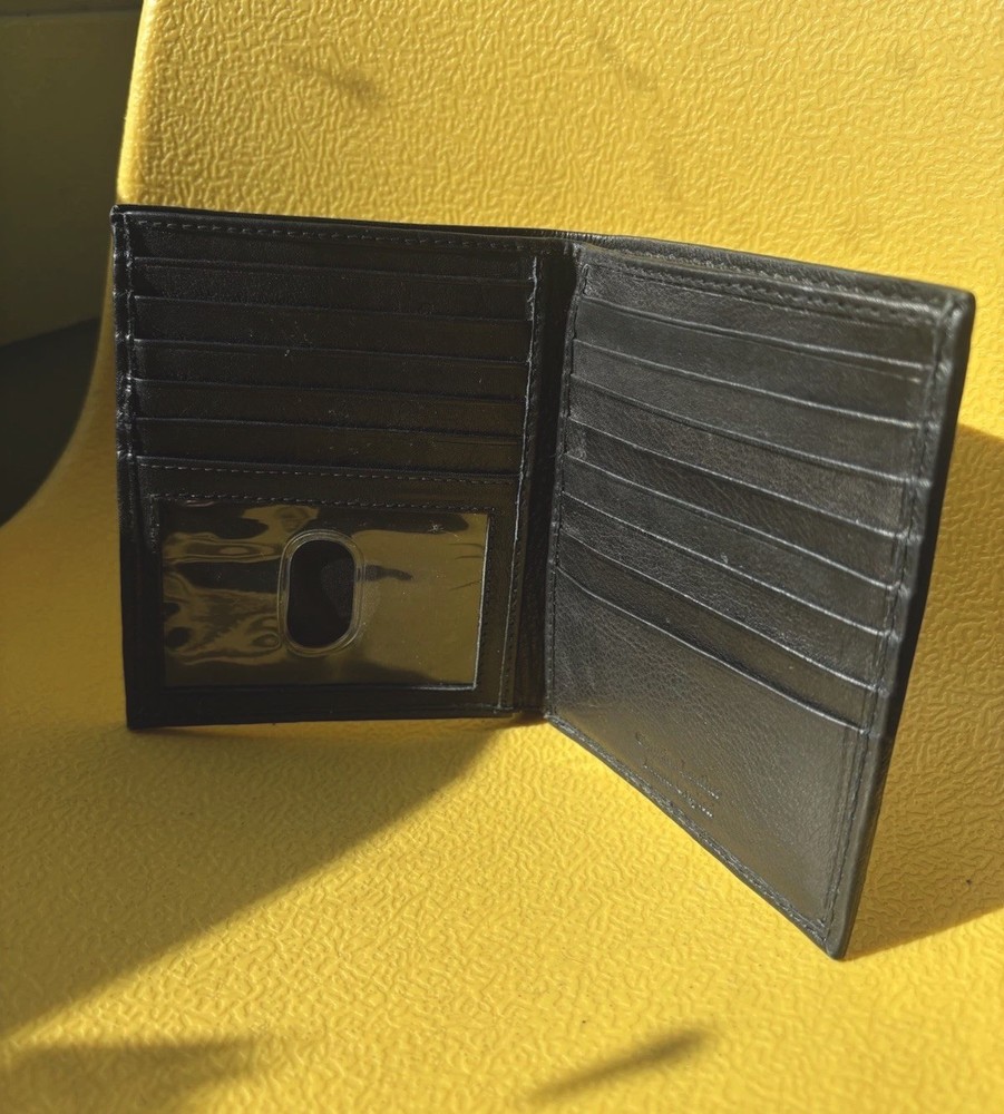 Handcrafted Genuine Leather Black Bifold Men's Wallet