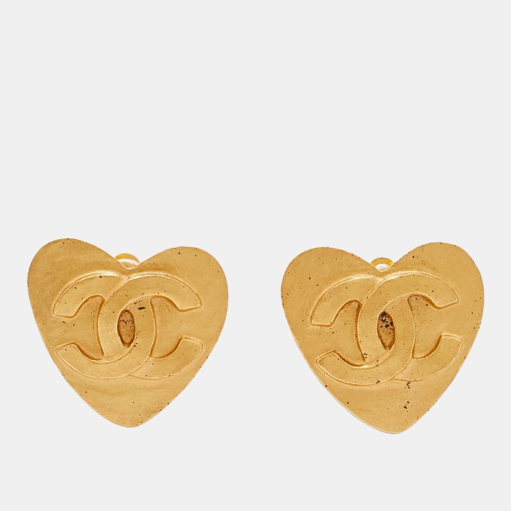Chanel CC Heart Gold Tone Stud Earrings Luxury Fashion Jewelry
