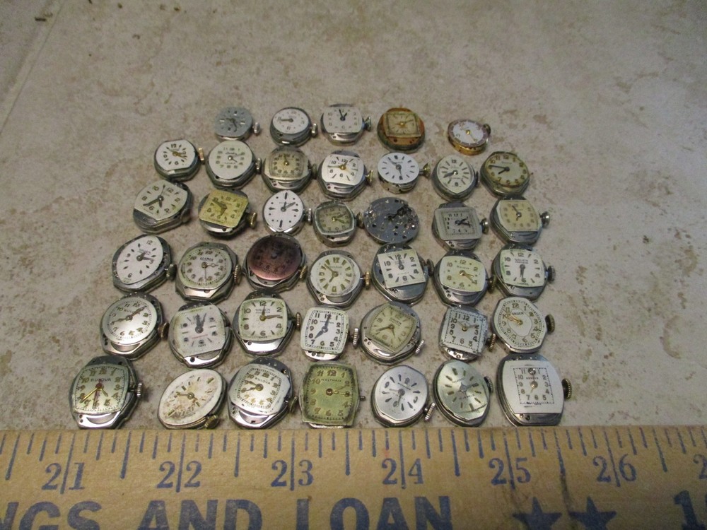 VTG Lot Watch Movements Wind Up Parts Repair 17J Elgin Bulova Gruen Ladies L2