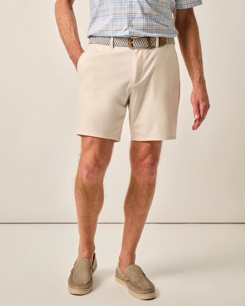 johnnie-O Jupiters Stretch Cotton Performance Shorts Sand Size 35