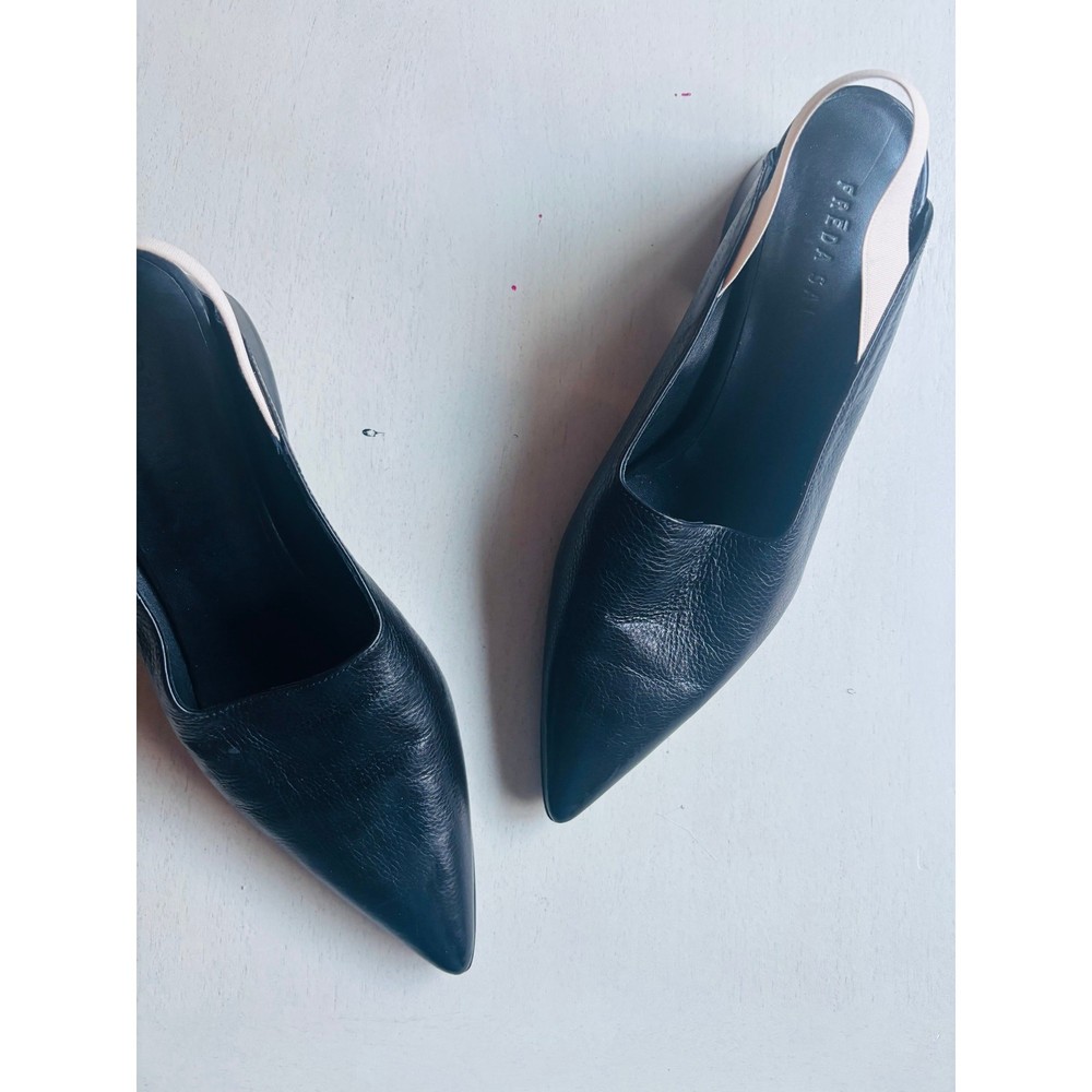 Freda Salvador Flats