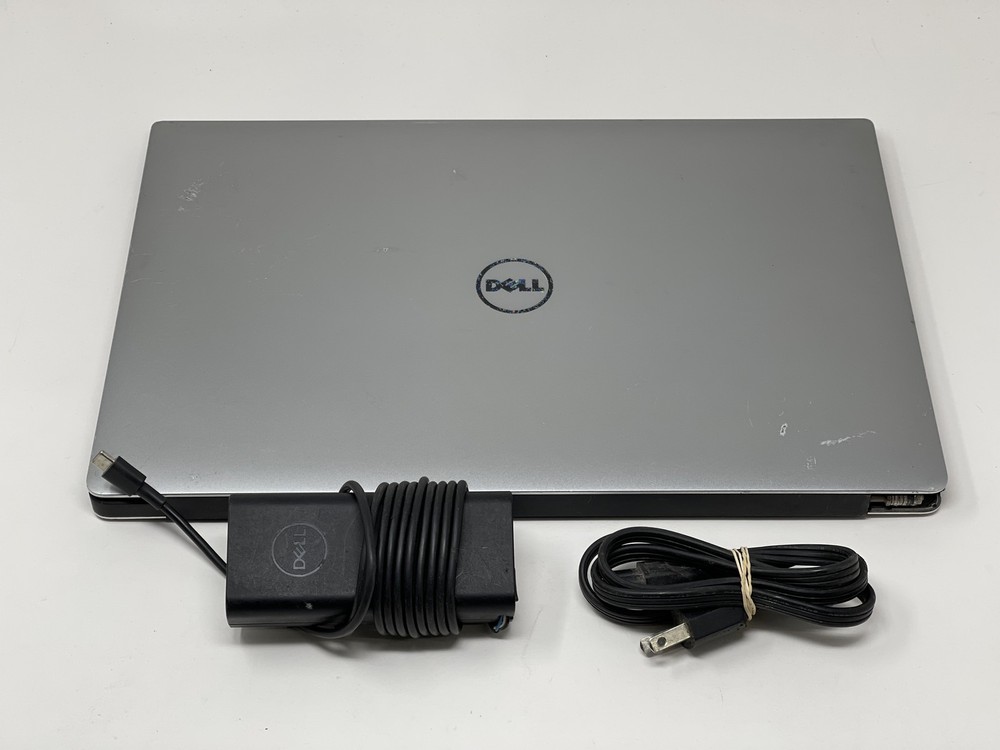 Dell XPS 15 9550 Intel Core i3-6100H 2.7GHz 500GB HDD 8GB 15.6in Poor Used