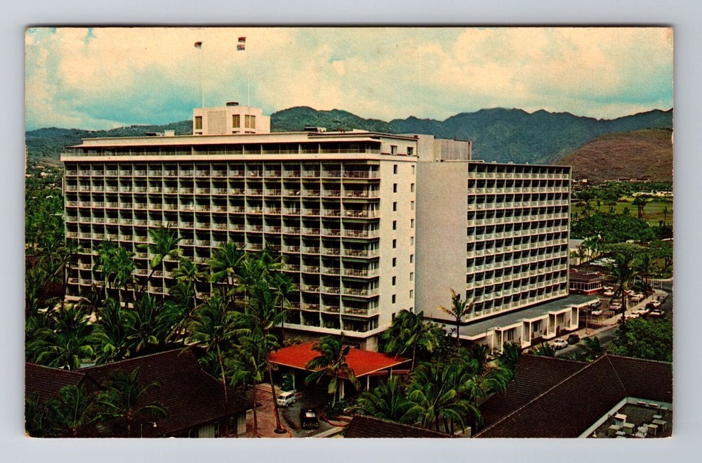 Vintage 1962 Princess Kaiulani Hotel Waikiki Beach HI Postcard Antique Collectible
