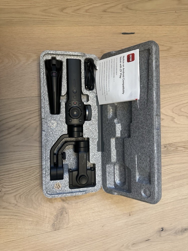 Zhiyun Phone Gimbal Used Just A Handful Of Times