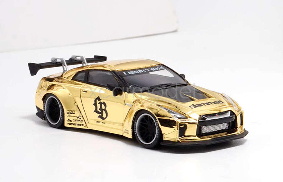 MC 1:64 Scale Plating Gold GTR R35 LB Racing Sports Diecast Metal Car Model