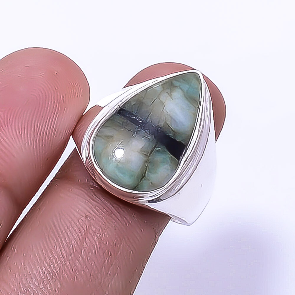 Lab-Created Emerald Sakota Mines Ring in 925 Sterling Silver Size 8 R5