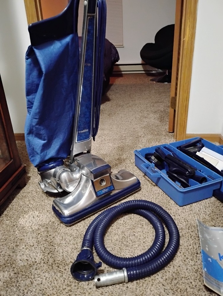 Kirby tradition vacuum cleaner with extra
