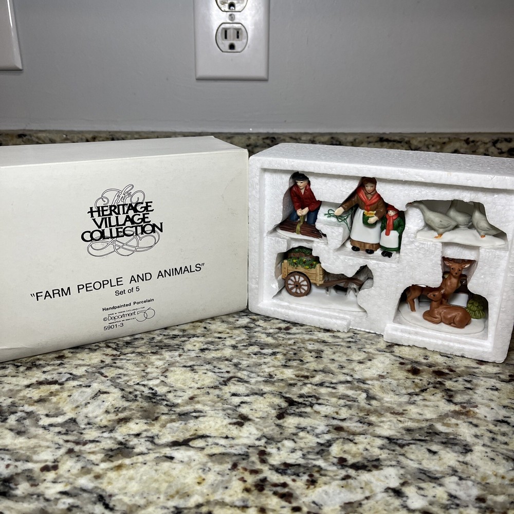 Department 56 Heritage Village Farm People and Animals Complete 5-Piece Set with Original Box