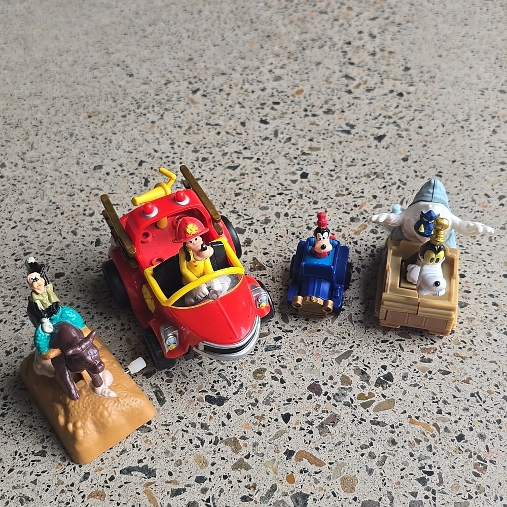 Vintage 1991-1995 McDonald's Happy Meal Goofy Disney Toys Bundle Set of 4