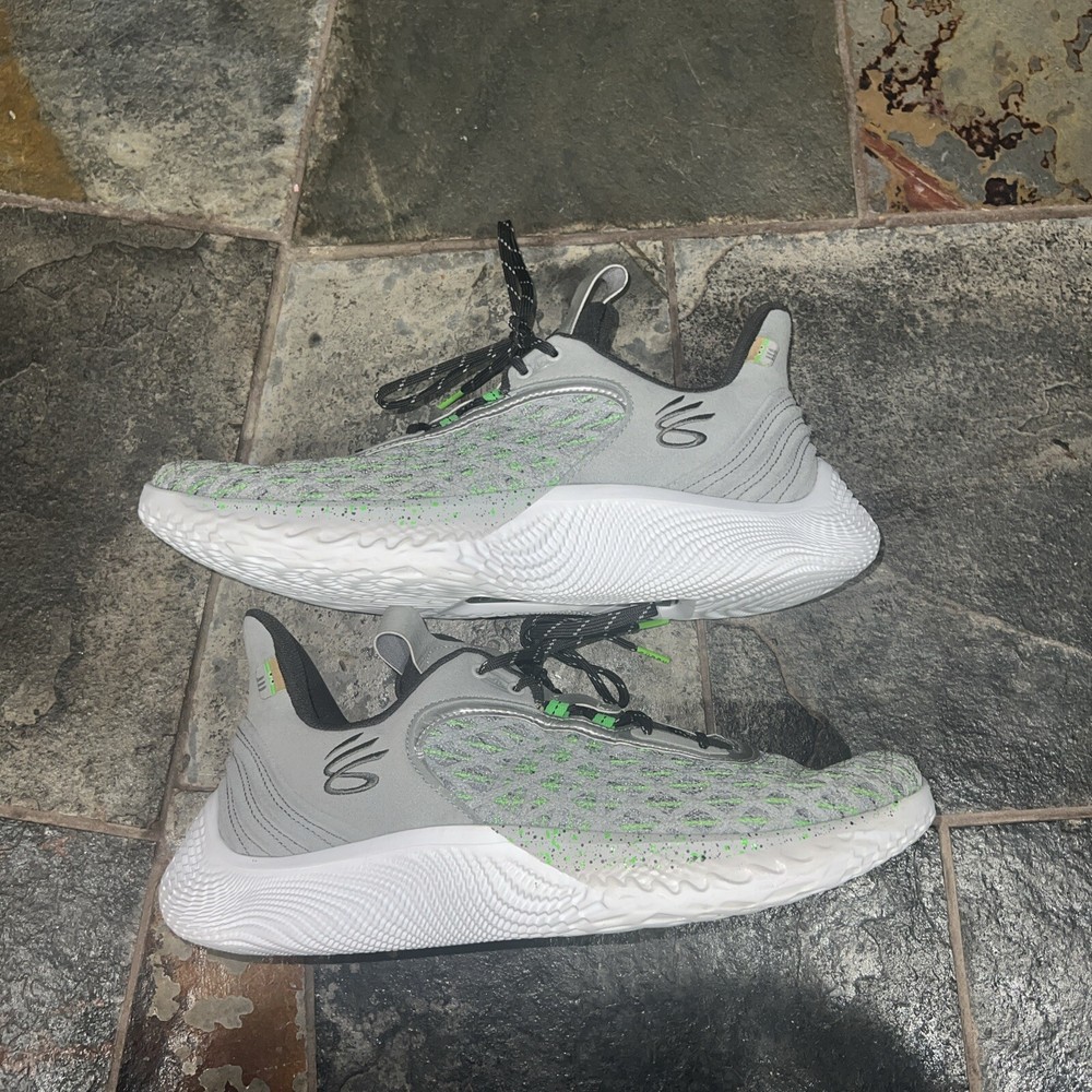 Size 12.5- Under Armour Curry 9 Street Pack - Talking Trash