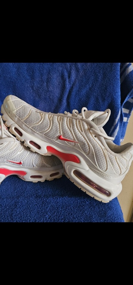 Nike Air Max Plus TN White Red Men's Low Top Mesh Athletic Shoes