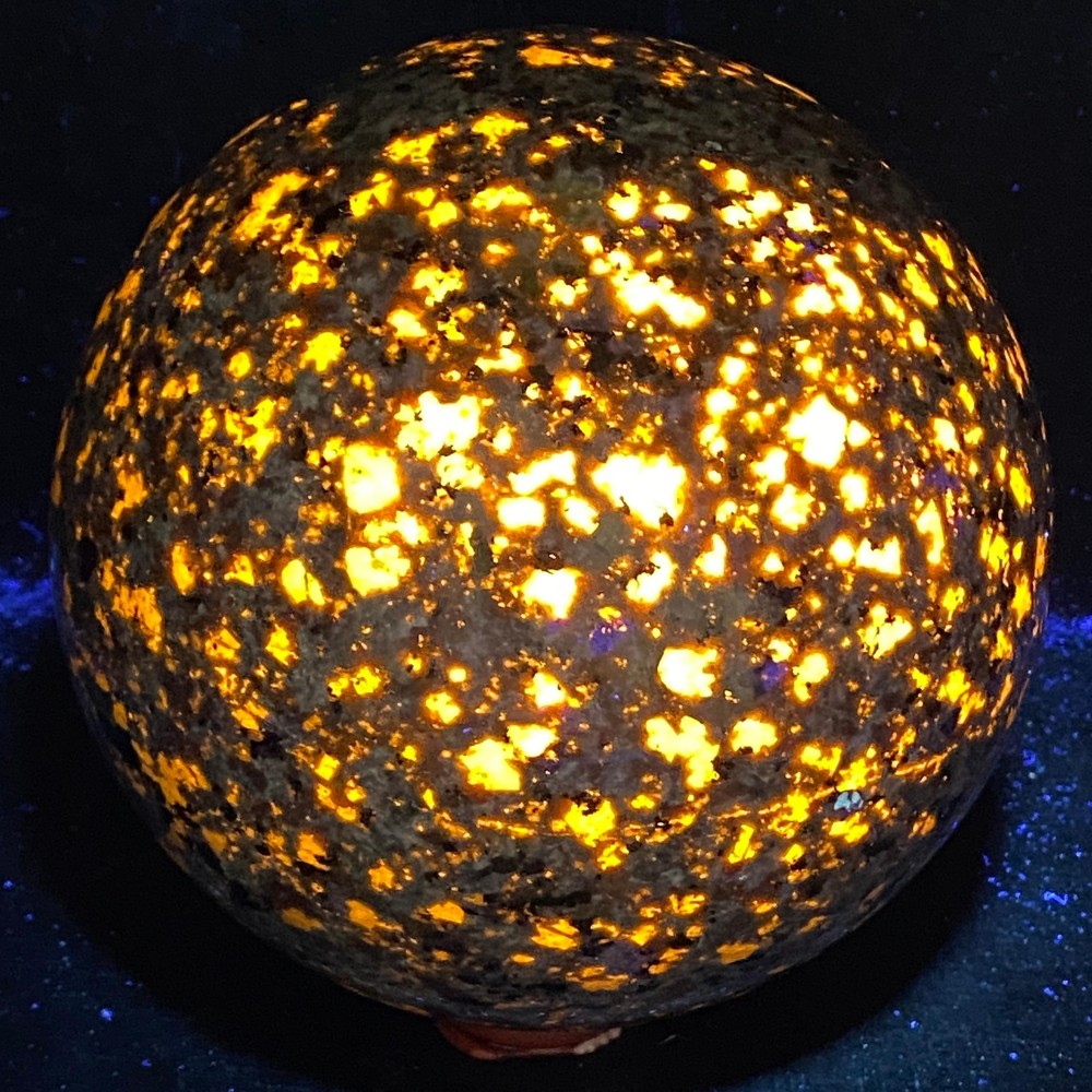 Natural Flame's stone Sphere crystal ball reiki healing 4360G UV Reactivecrystal