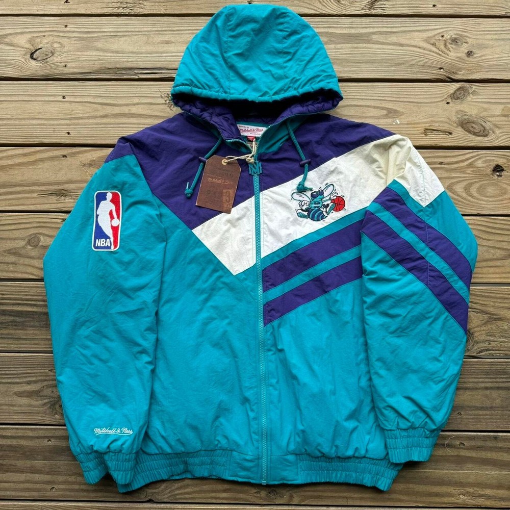 Charlotte Hornets Retro style Mitchell & Ness Hardwood Classics Puffer Jacket