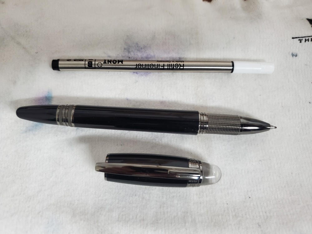 Montblanc Meisterstuck Starwalker Midnight Rollerball Pen