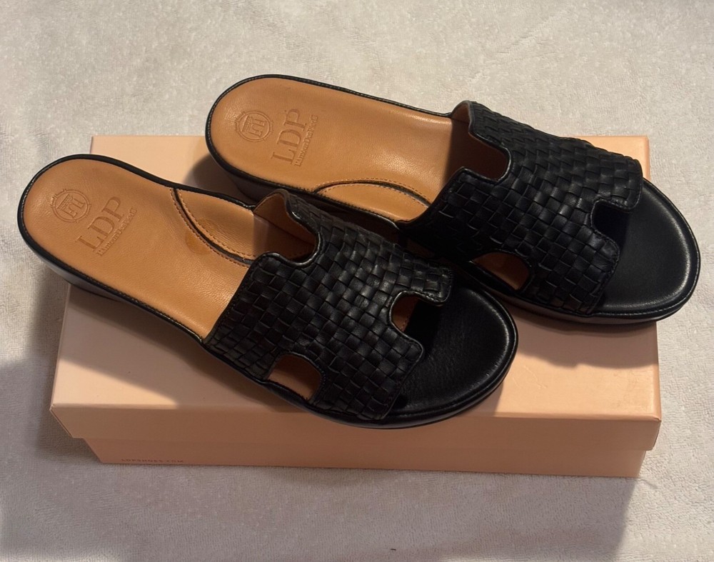L”Amour Des Pieds Cusaro Black Kidskin Leather Sandals Size 10 Slides