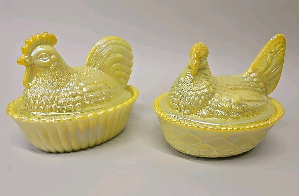 Rosso Westmoreland Lemon Dandelion Carnival Hen & Rooster UV