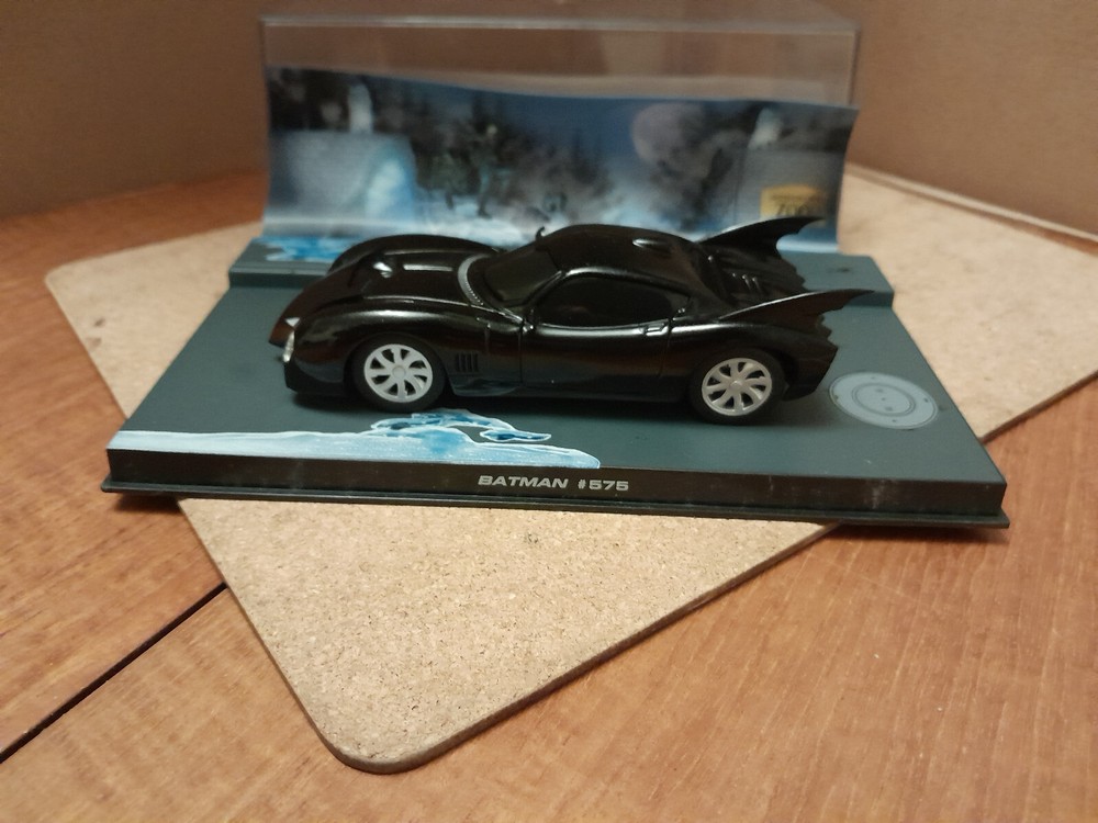 Eaglemoss Automobilia Batman Detective Comics BATMAN  # 575.. VGC