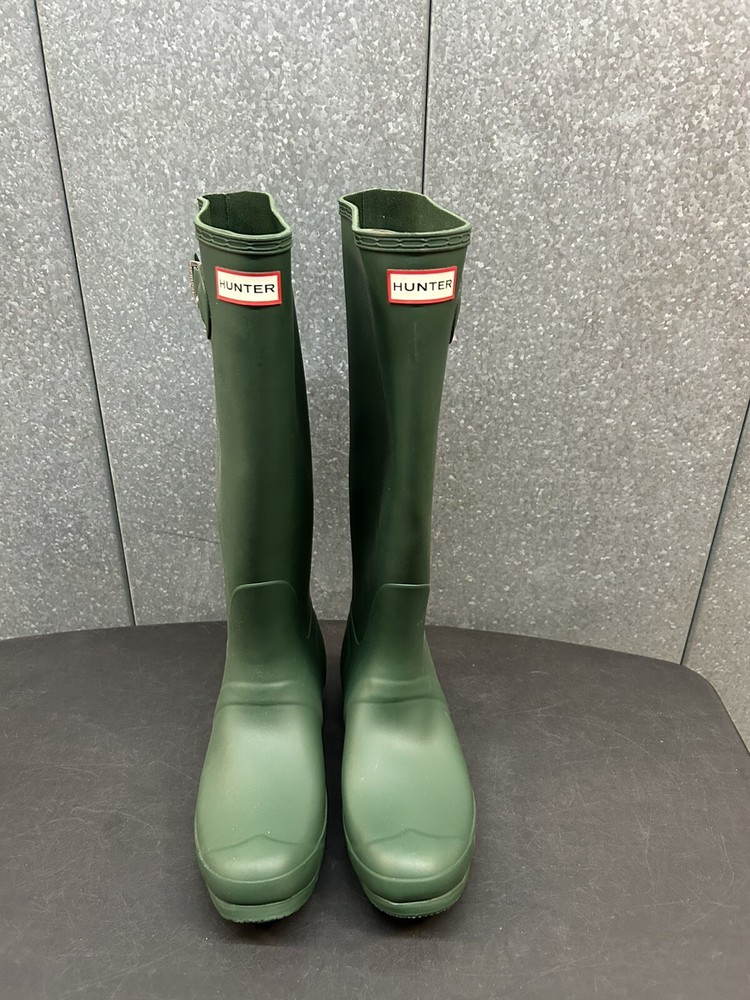 Original NWOB Hunter Tall Casual Boots for Women in Olive Leaf - Size W10  