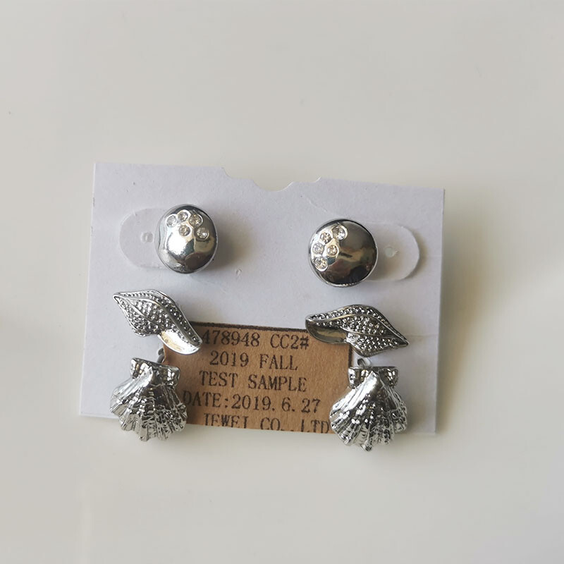 3Pairs Banana Republic Stud Earrings for Women - Chic Party & Vacation Jewelry in 2 Colors