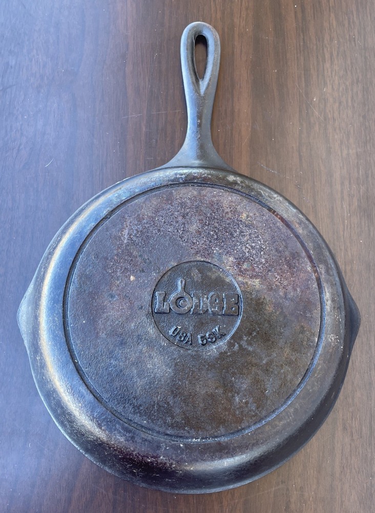 Lodge Cast Iron Skillet 8” Double Pour Spouts USA 5SK Vintage