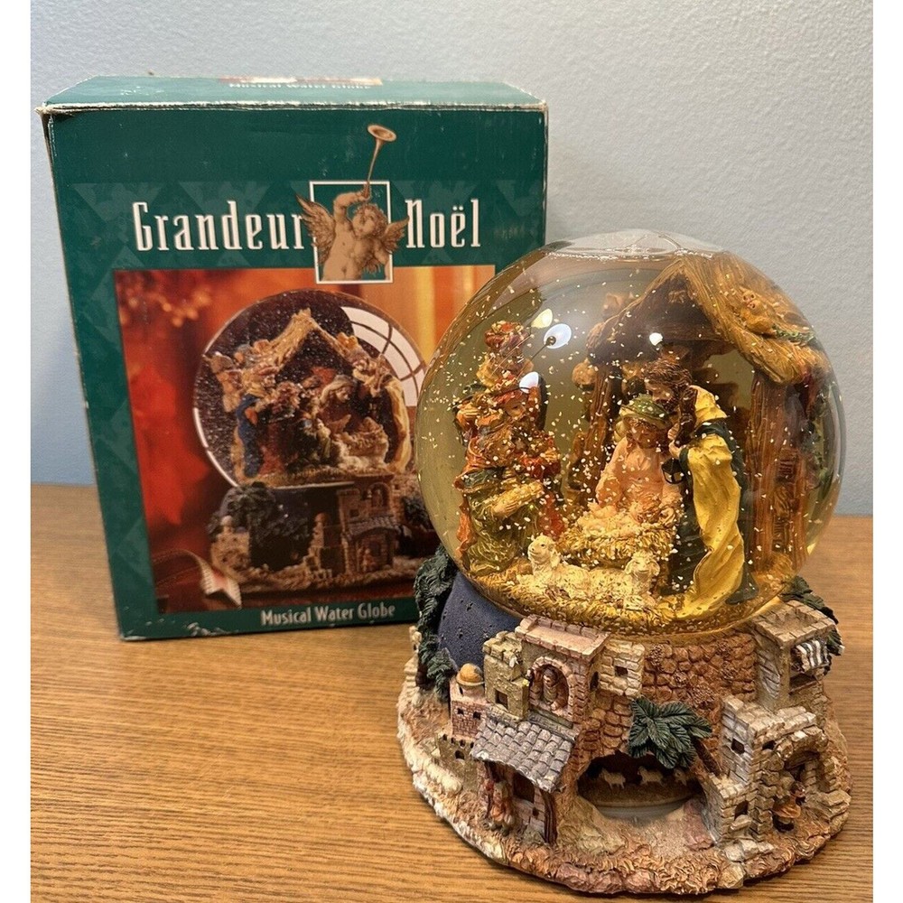 Vintage Grandeur Noel Christmas Musical Snow Globe Nativity Scene Silent Night