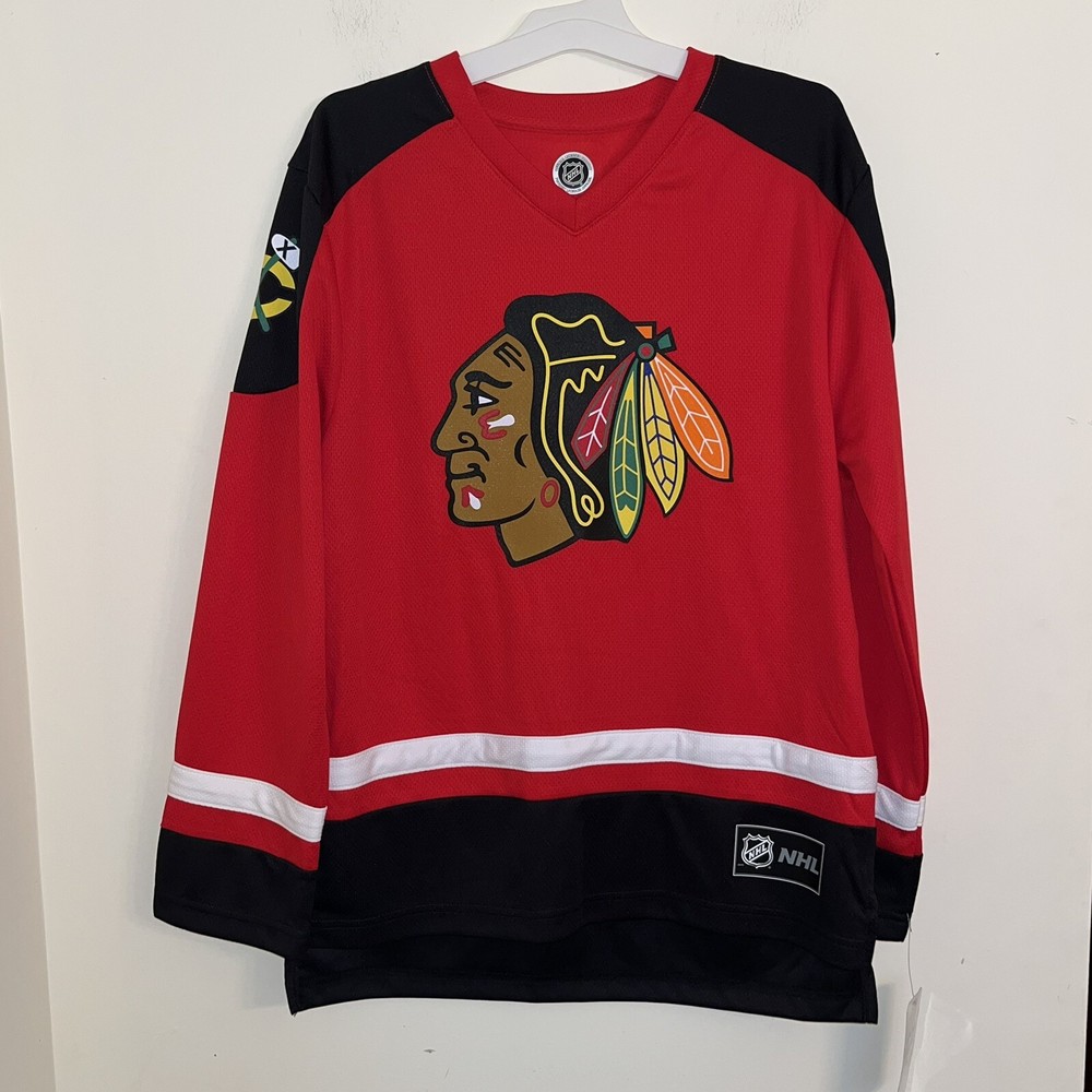 NHL Replica Balckhawks Jersey Red NWT Boys Size 16/18