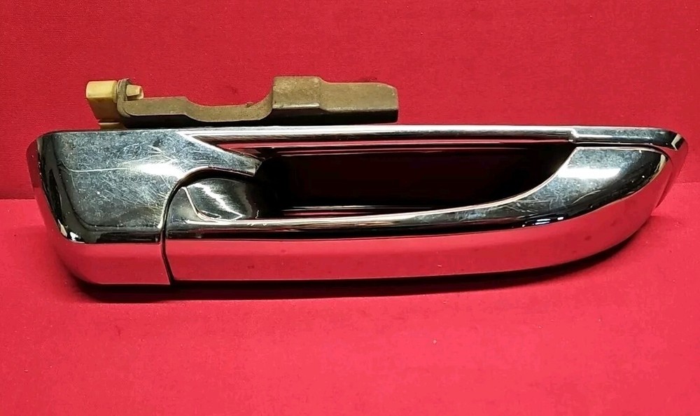 2005 - 2010 Jeep Grand Cherokee RIGHT Rear/Front Exterior Door Handle Chrome