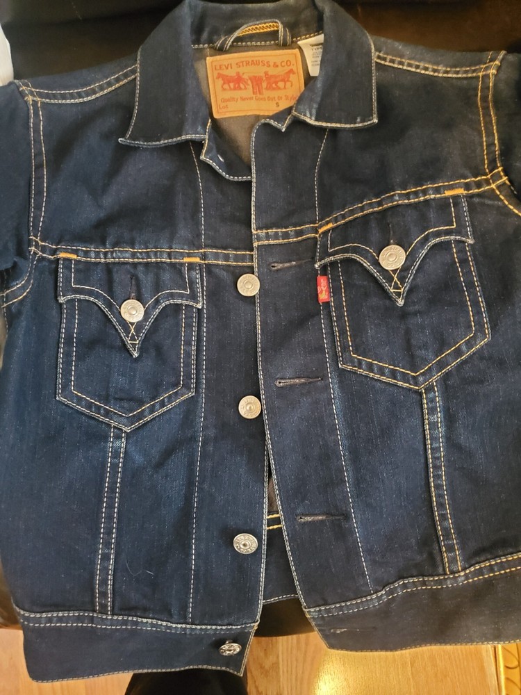 Levi's Type 1 Iconic Jean Jacket Blue Denim Size Small