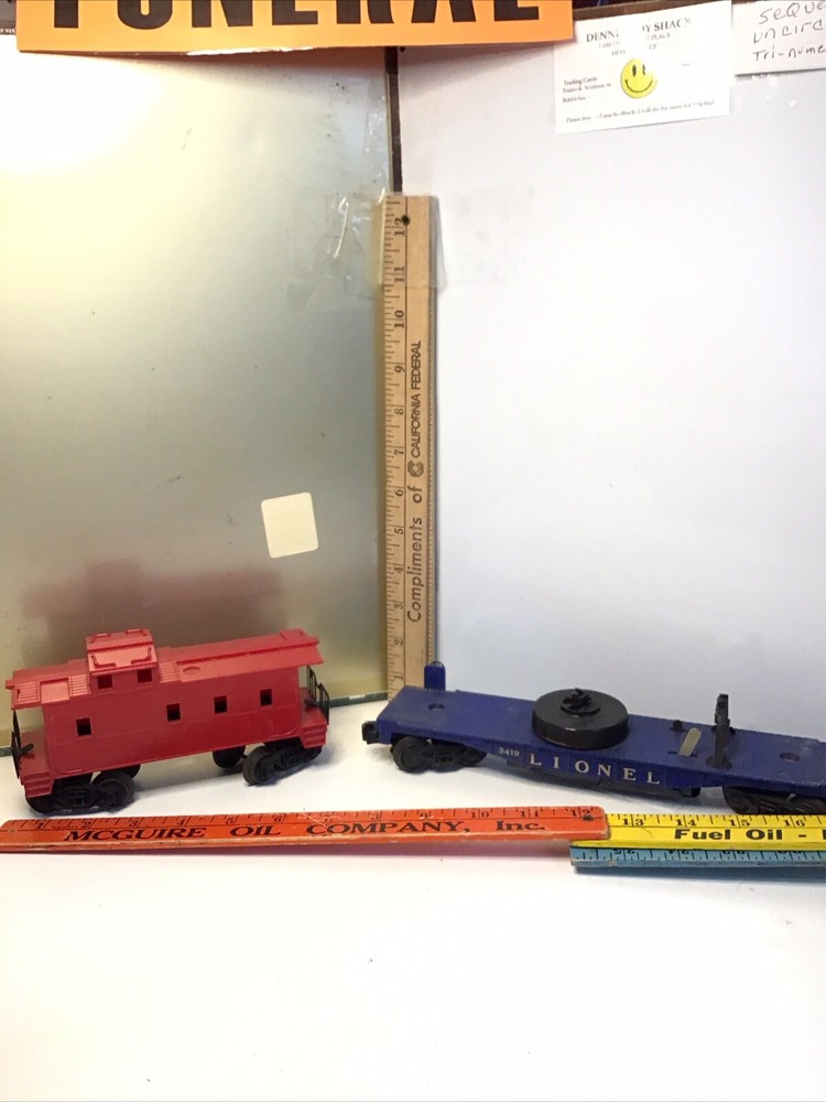 Lionel O Gauge Train Set with Caboose and Helicopter Car #456