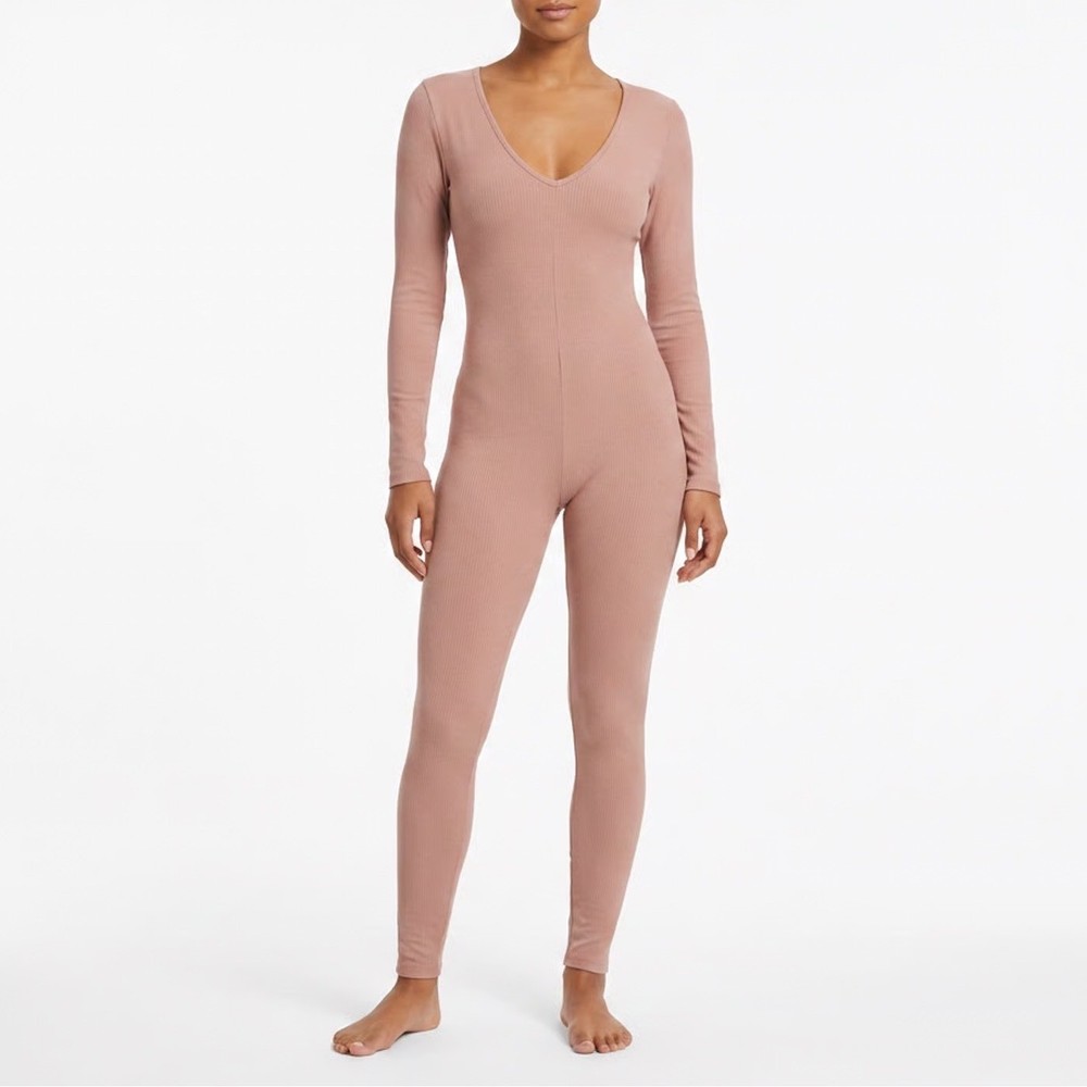Naked Wardrobe Long Sleeve V-Neck Jumpsuit Tan Mauve Size M