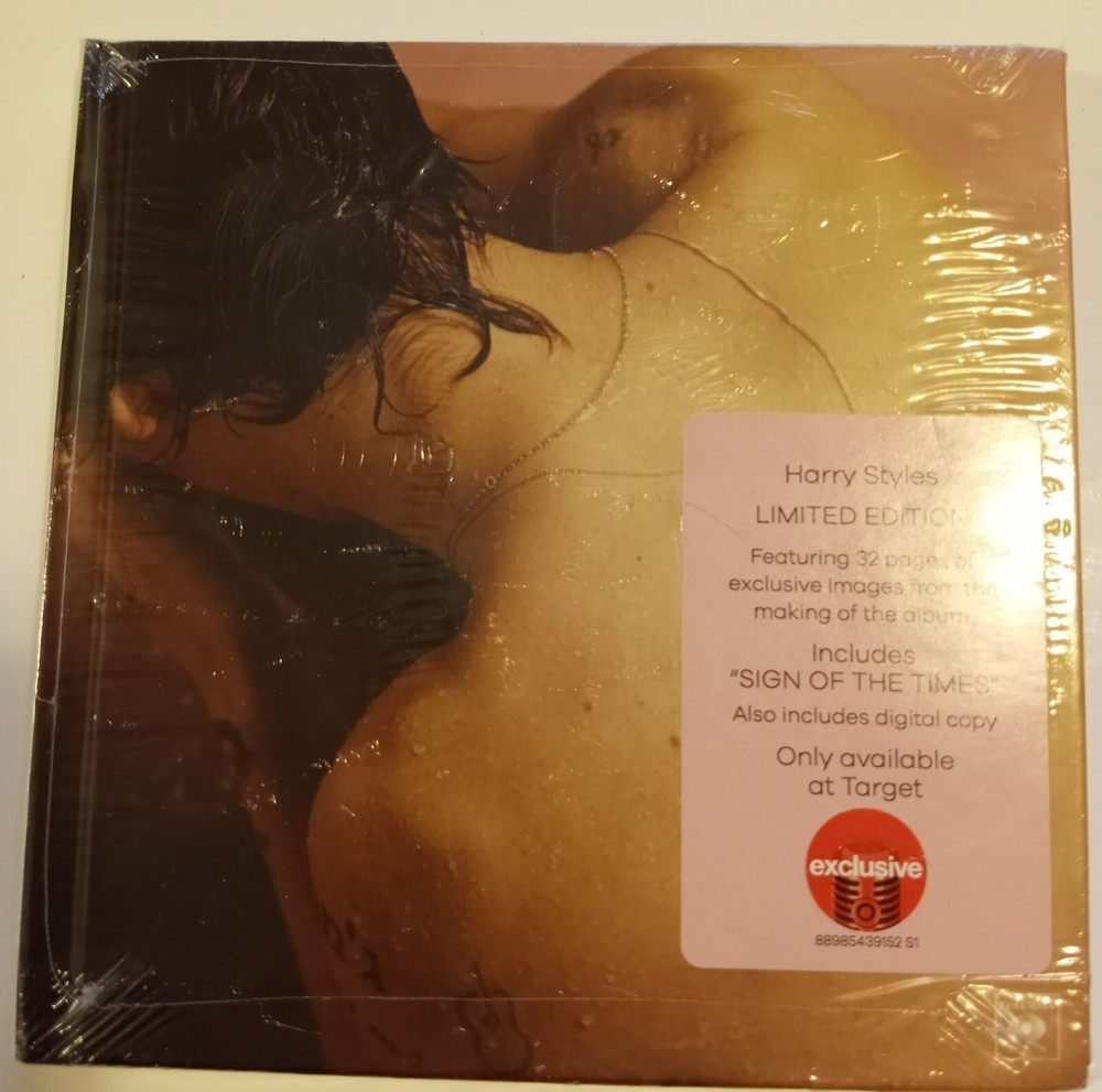 Harry Styles Self Titled Limited Edition Photo Book & CD 2017 New HS1 Target