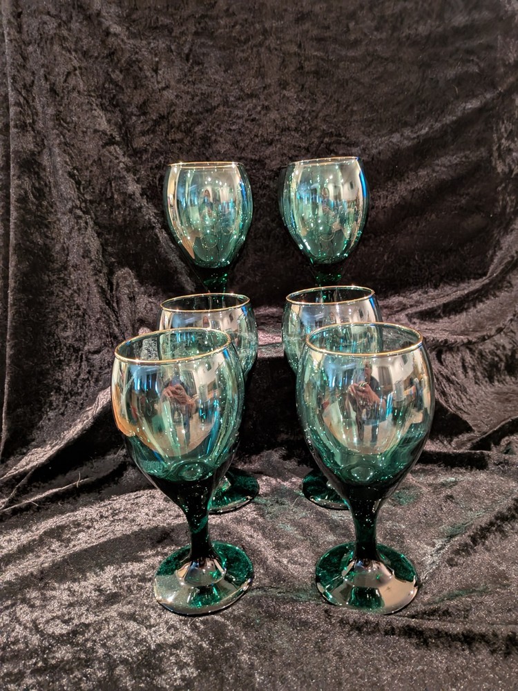 Vintage Libby  Wine Glasses, Set Of 8 Juniper Green Glass Stemware 12 Oz