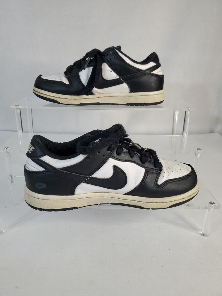Nike Dunk Low Retro Panda Boys  Size 1Y Black White Casual Skater y2. Cw1588-200