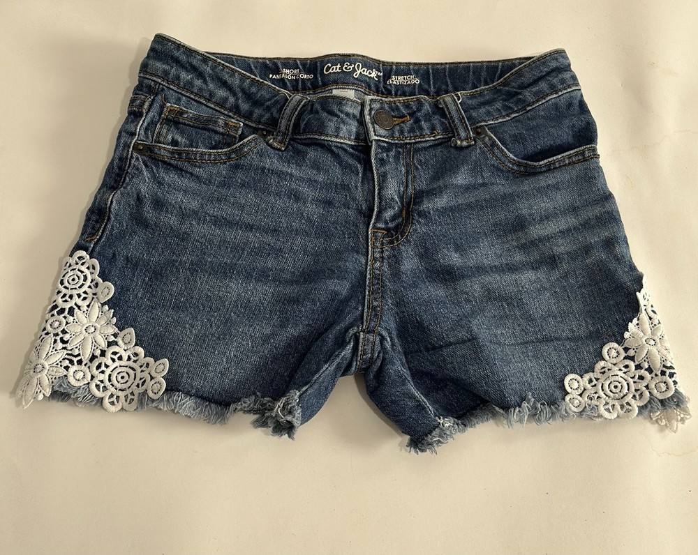 Cat & Jack Girls' Denim Cut-Off Shorts L 10/12 Floral Lace Trim Stretch Blue