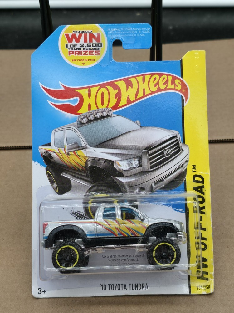 Rare Limited Edition 2014 Hot wheels '10 Toyota Tundra Pickup truck