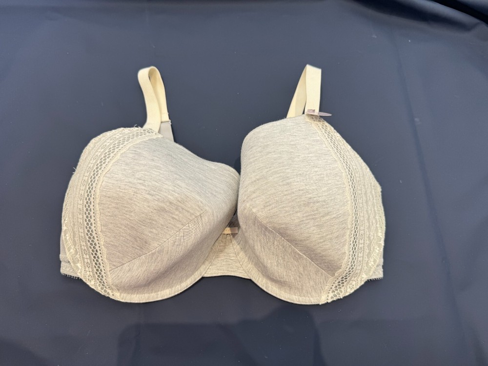 M&S Amy Bra Underwired Soft Padded Cups Lace Detail Full Cup Bra Size 36GG Grey