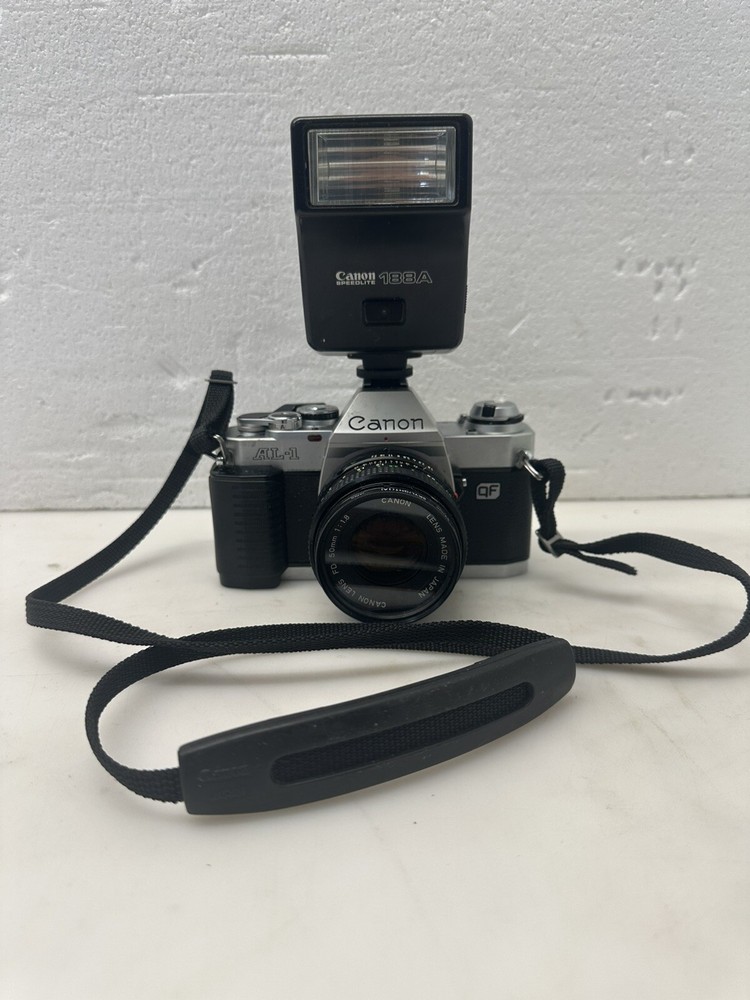 Canon AL-1 35mm SLR Film Camera Body with 188a Speedlite – Battery Door Needs Repair  