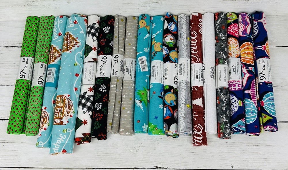 Fat Quarters Christmas Fabric Assorted Colors Themes Lot of 18 New and Pre-Owned