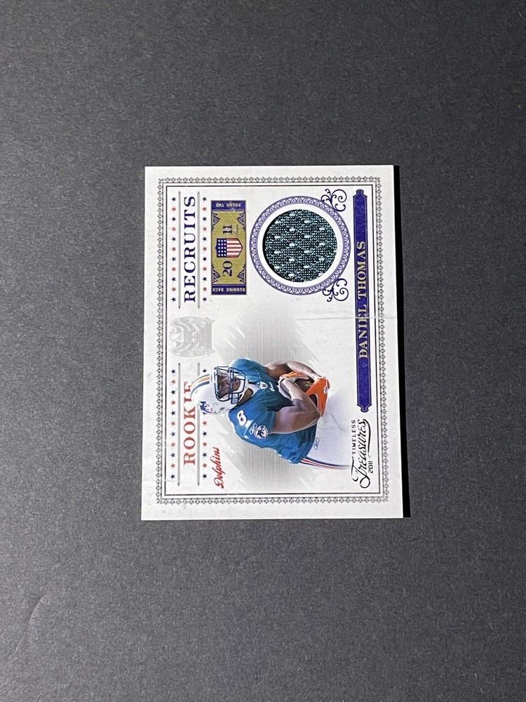 2011 Timeless Treasures Daniel Thomas Recruits Rookie Jersey (#/250) Card #30