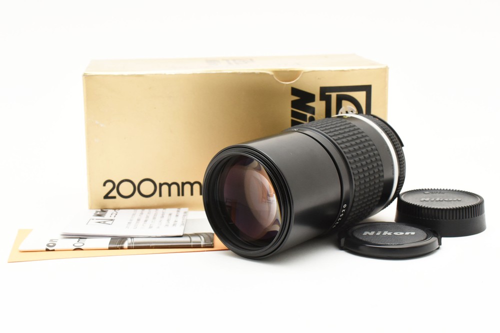Nikon Ai-S Nikkor 200mm f/4 Manual Focus Lens Japan Mint Condition