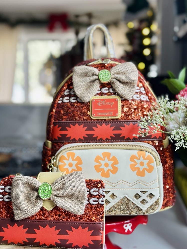 Loungefly Disney Princess Moana Sequin Exclusive Mini Backpack And Wallet SET