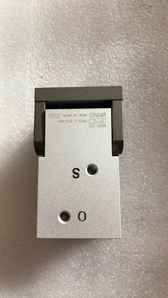 1pcs Brand new ones for SMC MHW2-20D1