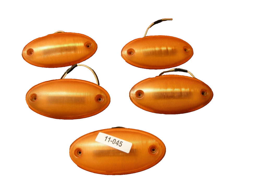 2020 International MV Cab Clearance Light Assembly LOT  NO RESERVE! 11-045