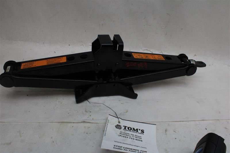 Used Floor Jack fits: 2018 Nissan Murano  Grade A