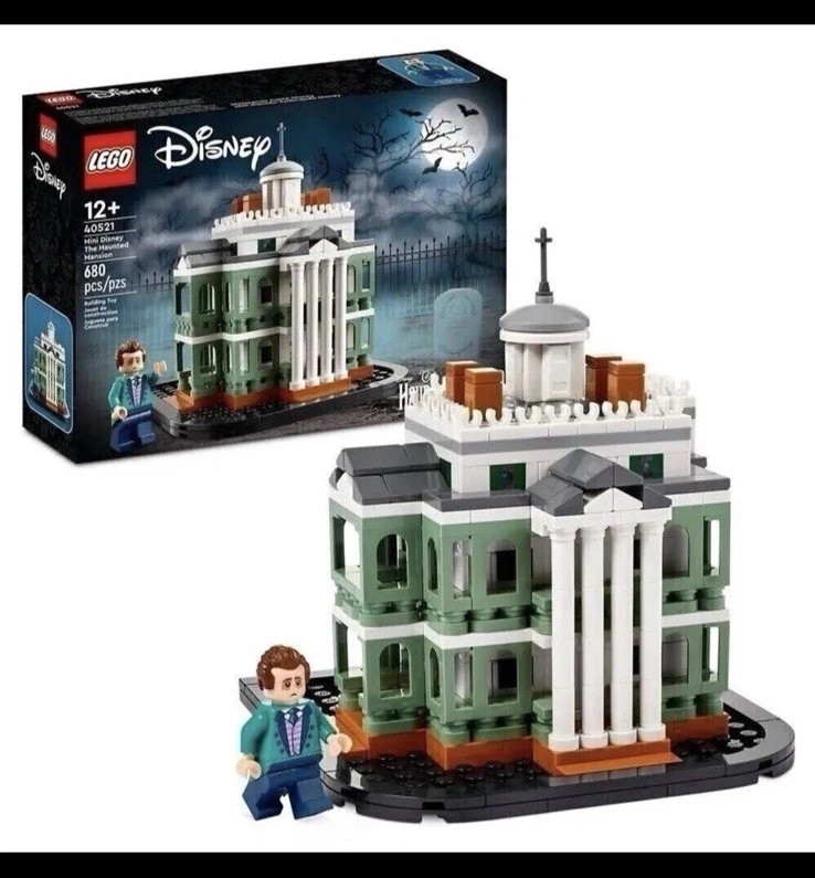 LEGO Disney The Haunted Mansion Disney 680 Pcs. 40521 NEW Sealed