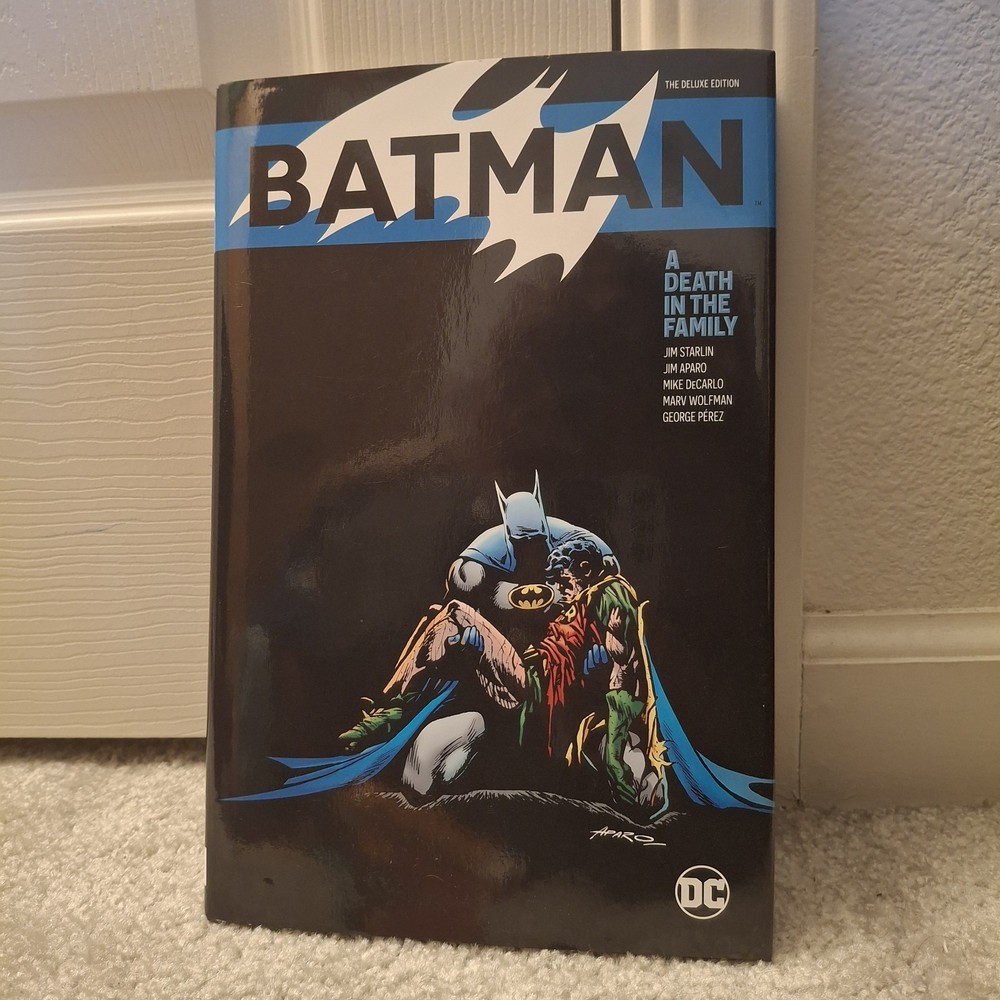 Batman: A Death in the Family - The Deluxe Edition (DC Comics June 2021)