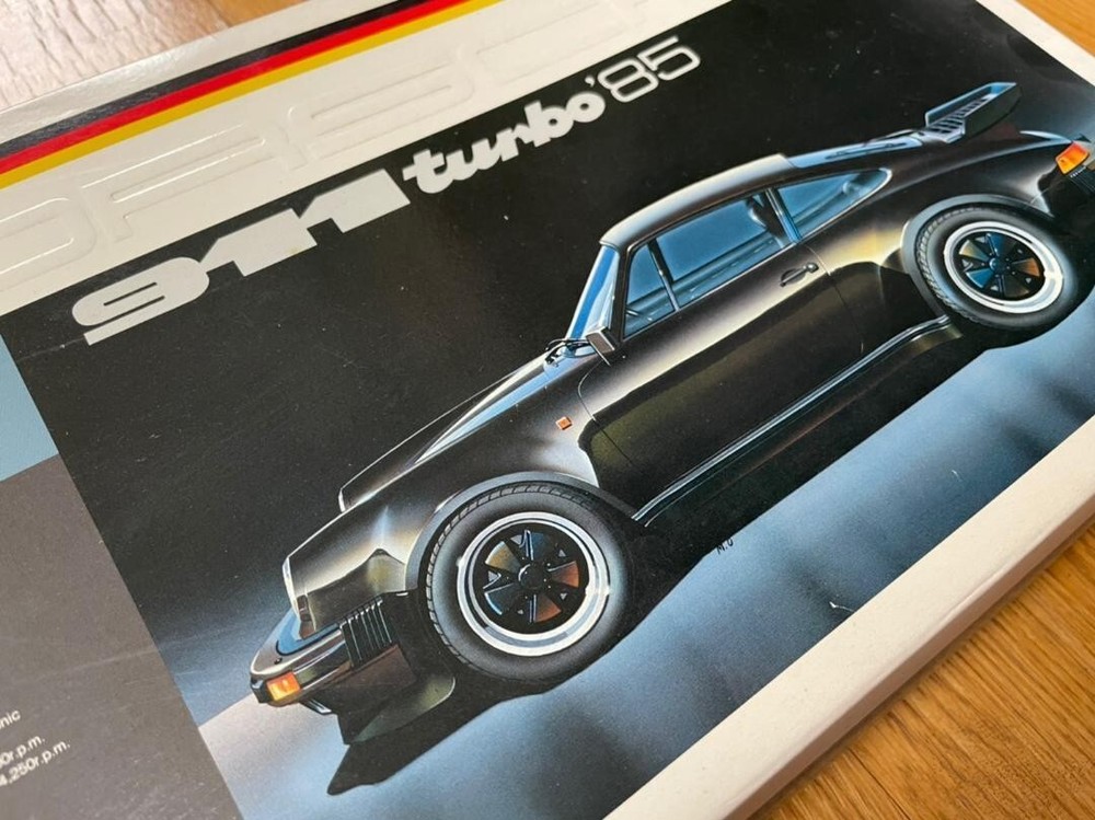 Fujimi Model 1/24 Enthusiast Model Porsche 911 Turbo '85
